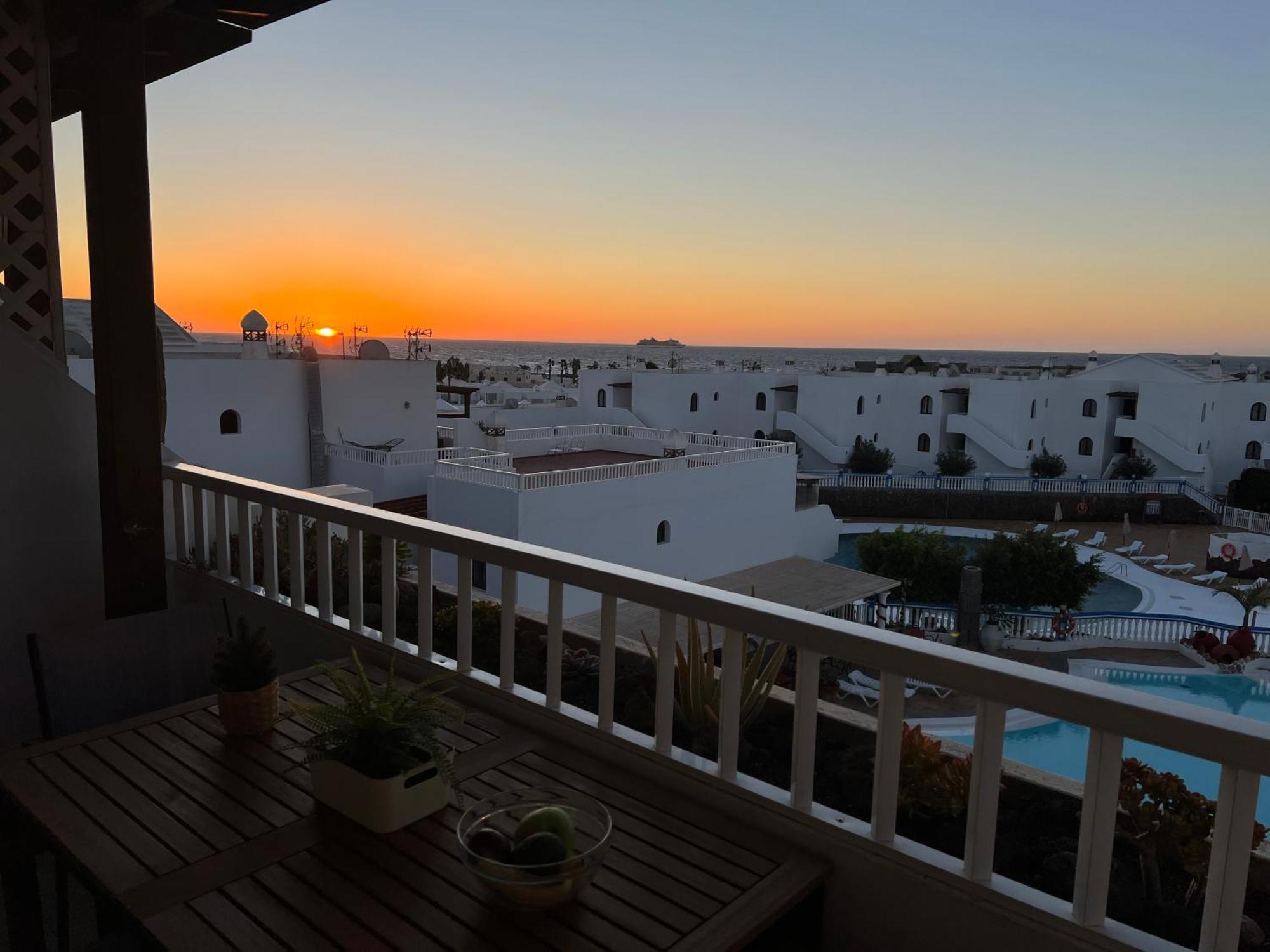 Appartement New Pools Wonderful Views Ac à Costa Teguise Extérieur photo