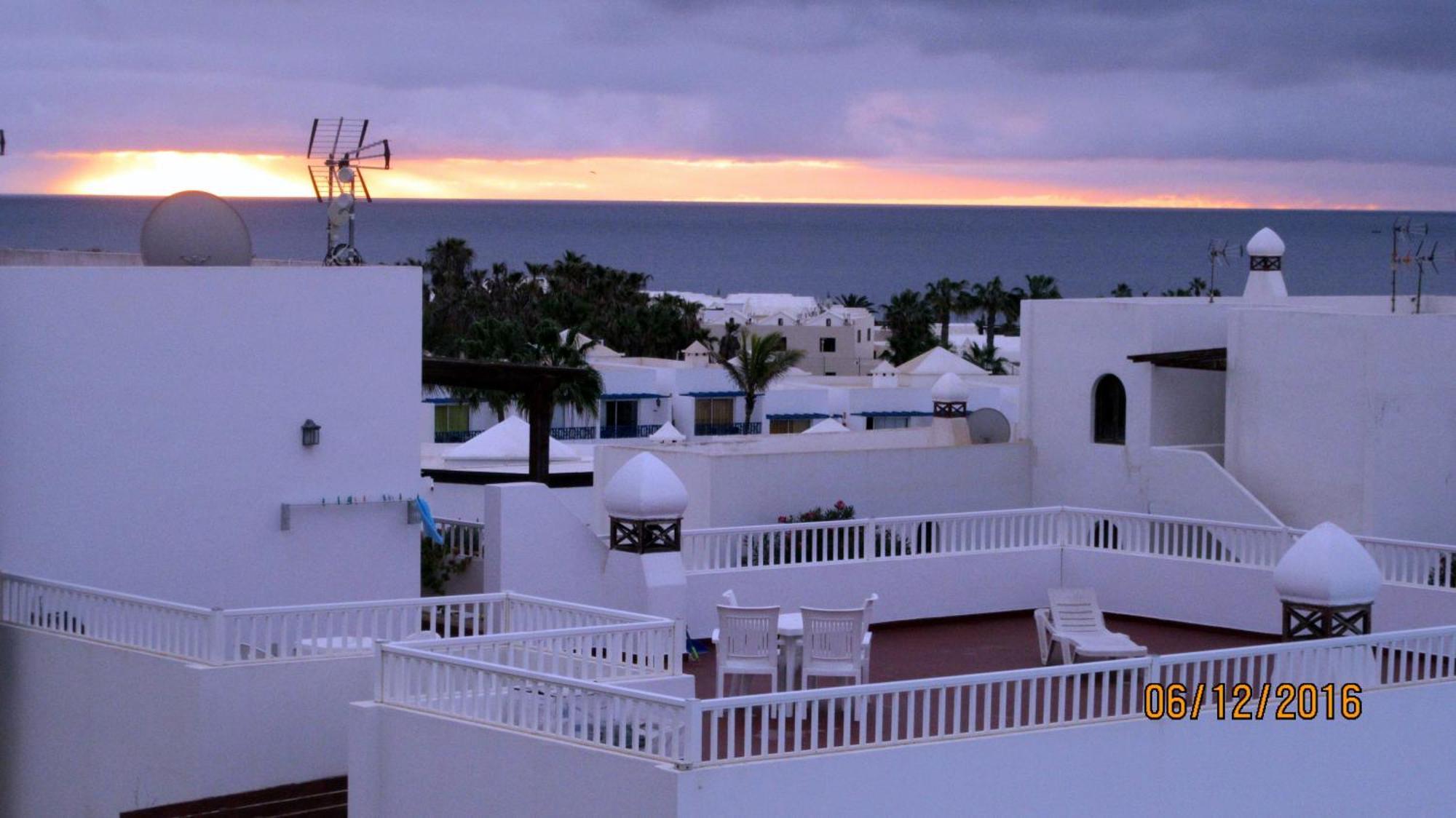 Appartement New Pools Wonderful Views Ac à Costa Teguise Extérieur photo